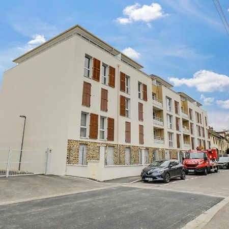 Appartement F2 De Haut Standing En Hypercentre Avec Jardin Prive A 270 M De La Gare De Mantes ! 외부 사진