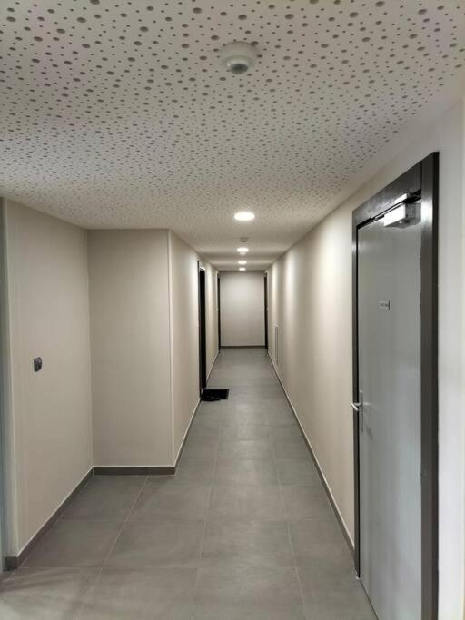 Appartement F2 De Haut Standing En Hypercentre Avec Jardin Prive A 270 M De La Gare De Mantes ! 외부 사진