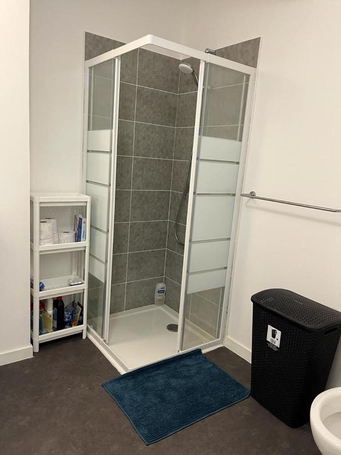 Appartement F2 De Haut Standing En Hypercentre Avec Jardin Prive A 270 M De La Gare De Mantes ! 외부 사진